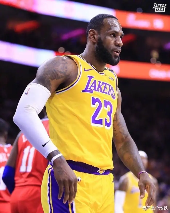 里程碑夜！达拉斯独行侠刷新队史纪录，意甲转会期刷纪录，球迷炸锅，团队化学反应显著的简单介绍